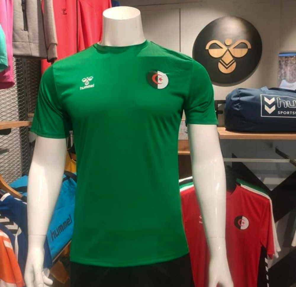 hmlESSENTIAL JERSEY Algeria